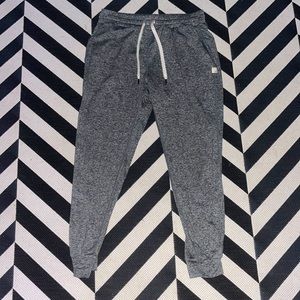 Vuori sweats small